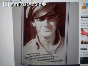 [P07] Pilotul aviator american Barrie Davis.  » foto by Mihai18
 - 
<span class="allrVoted glyphicon glyphicon-heart hidden" id="av991418"></span>
<a class="m-l-10 hidden" id="sv991418" onclick="voting_Foto_DelVot(,991418,8128)" role="button">șterge vot <span class="glyphicon glyphicon-remove"></span></a>
<a id="v9991418" class=" c-red"  onclick="voting_Foto_SetVot(991418)" role="button"><span class="glyphicon glyphicon-heart-empty"></span> <b>LIKE</b> = Votează poza</a> <img class="hidden"  id="f991418W9" src="/imagini/loader.gif" border="0" /><span class="AjErrMes hidden" id="e991418ErM"></span>