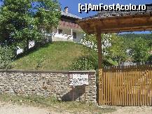 [P01] Intrarea la Schitul Iezer si panoul care te ghideaza spre Pestera Sfantului Antonie » foto by verobutterfly
 - 
<span class="allrVoted glyphicon glyphicon-heart hidden" id="av168467"></span>
<a class="m-l-10 hidden" id="sv168467" onclick="voting_Foto_DelVot(,168467,8130)" role="button">șterge vot <span class="glyphicon glyphicon-remove"></span></a>
<a id="v9168467" class=" c-red"  onclick="voting_Foto_SetVot(168467)" role="button"><span class="glyphicon glyphicon-heart-empty"></span> <b>LIKE</b> = Votează poza</a> <img class="hidden"  id="f168467W9" src="/imagini/loader.gif" border="0" /><span class="AjErrMes hidden" id="e168467ErM"></span>