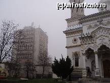 [P10] Catedrala si hotelul Turris, vedere dinspre parcul central » foto by TORA INGRID
 - 
<span class="allrVoted glyphicon glyphicon-heart hidden" id="av170155"></span>
<a class="m-l-10 hidden" id="sv170155" onclick="voting_Foto_DelVot(,170155,8133)" role="button">șterge vot <span class="glyphicon glyphicon-remove"></span></a>
<a id="v9170155" class=" c-red"  onclick="voting_Foto_SetVot(170155)" role="button"><span class="glyphicon glyphicon-heart-empty"></span> <b>LIKE</b> = Votează poza</a> <img class="hidden"  id="f170155W9" src="/imagini/loader.gif" border="0" /><span class="AjErrMes hidden" id="e170155ErM"></span>