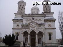 [P09] Catedrala ortodoxa 'Sfantul Haralambie' - seamana izbitor cu biserica episcopala de la Curtea de Arges » foto by TORA INGRID
 - 
<span class="allrVoted glyphicon glyphicon-heart hidden" id="av170154"></span>
<a class="m-l-10 hidden" id="sv170154" onclick="voting_Foto_DelVot(,170154,8133)" role="button">șterge vot <span class="glyphicon glyphicon-remove"></span></a>
<a id="v9170154" class=" c-red"  onclick="voting_Foto_SetVot(170154)" role="button"><span class="glyphicon glyphicon-heart-empty"></span> <b>LIKE</b> = Votează poza</a> <img class="hidden"  id="f170154W9" src="/imagini/loader.gif" border="0" /><span class="AjErrMes hidden" id="e170154ErM"></span>