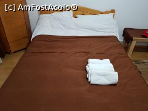 [P17] Patul matrimonial a fost în regulă; oricum, eram foarte obosiți în acea seară după un traseu dificil către Vârful Lespezi. » foto by Floryn81
 - 
<span class="allrVoted glyphicon glyphicon-heart hidden" id="av1197052"></span>
<a class="m-l-10 hidden" id="sv1197052" onclick="voting_Foto_DelVot(,1197052,8145)" role="button">șterge vot <span class="glyphicon glyphicon-remove"></span></a>
<a id="v91197052" class=" c-red"  onclick="voting_Foto_SetVot(1197052)" role="button"><span class="glyphicon glyphicon-heart-empty"></span> <b>LIKE</b> = Votează poza</a> <img class="hidden"  id="f1197052W9" src="/imagini/loader.gif" border="0" /><span class="AjErrMes hidden" id="e1197052ErM"></span>