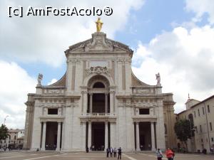 [P08] Basilica di Santa Maria degli Angeli » foto by Carmen Ion
 - 
<span class="allrVoted glyphicon glyphicon-heart hidden" id="av995765"></span>
<a class="m-l-10 hidden" id="sv995765" onclick="voting_Foto_DelVot(,995765,8154)" role="button">șterge vot <span class="glyphicon glyphicon-remove"></span></a>
<a id="v9995765" class=" c-red"  onclick="voting_Foto_SetVot(995765)" role="button"><span class="glyphicon glyphicon-heart-empty"></span> <b>LIKE</b> = Votează poza</a> <img class="hidden"  id="f995765W9" src="/imagini/loader.gif" border="0" /><span class="AjErrMes hidden" id="e995765ErM"></span>