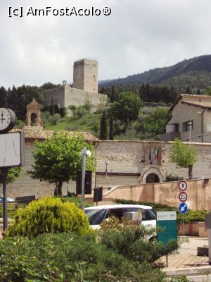 [P03] Piazza Matteotti și Rocca Maggiore.  » foto by Carmen Ion
 - 
<span class="allrVoted glyphicon glyphicon-heart hidden" id="av997274"></span>
<a class="m-l-10 hidden" id="sv997274" onclick="voting_Foto_DelVot(,997274,8154)" role="button">șterge vot <span class="glyphicon glyphicon-remove"></span></a>
<a id="v9997274" class=" c-red"  onclick="voting_Foto_SetVot(997274)" role="button"><span class="glyphicon glyphicon-heart-empty"></span> <b>LIKE</b> = Votează poza</a> <img class="hidden"  id="f997274W9" src="/imagini/loader.gif" border="0" /><span class="AjErrMes hidden" id="e997274ErM"></span>
