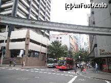 [P21] linia monorailului traversand str. Pitt » foto by grecudoina
 - 
<span class="allrVoted glyphicon glyphicon-heart hidden" id="av276159"></span>
<a class="m-l-10 hidden" id="sv276159" onclick="voting_Foto_DelVot(,276159,8165)" role="button">șterge vot <span class="glyphicon glyphicon-remove"></span></a>
<a id="v9276159" class=" c-red"  onclick="voting_Foto_SetVot(276159)" role="button"><span class="glyphicon glyphicon-heart-empty"></span> <b>LIKE</b> = Votează poza</a> <img class="hidden"  id="f276159W9" src="/imagini/loader.gif" border="0" /><span class="AjErrMes hidden" id="e276159ErM"></span>