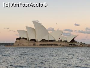 [P06] Sydney Opera House » foto by AZE
 - 
<span class="allrVoted glyphicon glyphicon-heart hidden" id="av1382907"></span>
<a class="m-l-10 hidden" id="sv1382907" onclick="voting_Foto_DelVot(,1382907,8165)" role="button">șterge vot <span class="glyphicon glyphicon-remove"></span></a>
<a id="v91382907" class=" c-red"  onclick="voting_Foto_SetVot(1382907)" role="button"><span class="glyphicon glyphicon-heart-empty"></span> <b>LIKE</b> = Votează poza</a> <img class="hidden"  id="f1382907W9" src="/imagini/loader.gif" border="0" /><span class="AjErrMes hidden" id="e1382907ErM"></span>