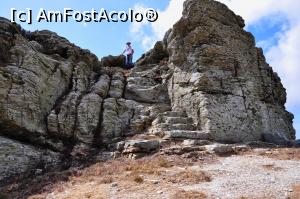 [P28] Castelul (Kastro) din Styra - am ajuns!!!  » foto by Dragoș_MD
 - 
<span class="allrVoted glyphicon glyphicon-heart hidden" id="av1111243"></span>
<a class="m-l-10 hidden" id="sv1111243" onclick="voting_Foto_DelVot(,1111243,8175)" role="button">șterge vot <span class="glyphicon glyphicon-remove"></span></a>
<a id="v91111243" class=" c-red"  onclick="voting_Foto_SetVot(1111243)" role="button"><span class="glyphicon glyphicon-heart-empty"></span> <b>LIKE</b> = Votează poza</a> <img class="hidden"  id="f1111243W9" src="/imagini/loader.gif" border="0" /><span class="AjErrMes hidden" id="e1111243ErM"></span>