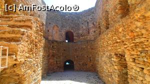 [P16] Karystos, Bourtsi - interior » foto by Dragoș_MD
 - 
<span class="allrVoted glyphicon glyphicon-heart hidden" id="av1120592"></span>
<a class="m-l-10 hidden" id="sv1120592" onclick="voting_Foto_DelVot(,1120592,8175)" role="button">șterge vot <span class="glyphicon glyphicon-remove"></span></a>
<a id="v91120592" class=" c-red"  onclick="voting_Foto_SetVot(1120592)" role="button"><span class="glyphicon glyphicon-heart-empty"></span> <b>LIKE</b> = Votează poza</a> <img class="hidden"  id="f1120592W9" src="/imagini/loader.gif" border="0" /><span class="AjErrMes hidden" id="e1120592ErM"></span>