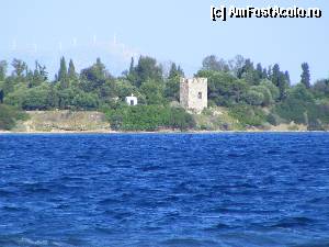 [P16] Eretria » foto by cristiancosminm
 - 
<span class="allrVoted glyphicon glyphicon-heart hidden" id="av397153"></span>
<a class="m-l-10 hidden" id="sv397153" onclick="voting_Foto_DelVot(,397153,8175)" role="button">șterge vot <span class="glyphicon glyphicon-remove"></span></a>
<a id="v9397153" class=" c-red"  onclick="voting_Foto_SetVot(397153)" role="button"><span class="glyphicon glyphicon-heart-empty"></span> <b>LIKE</b> = Votează poza</a> <img class="hidden"  id="f397153W9" src="/imagini/loader.gif" border="0" /><span class="AjErrMes hidden" id="e397153ErM"></span>