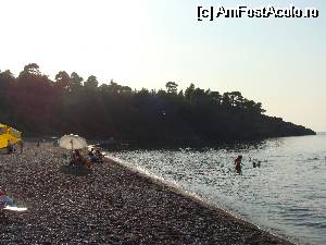 [P11] Paja Vlahi, pietrele si nisipul sunt negre » foto by irinuca*
 - 
<span class="allrVoted glyphicon glyphicon-heart hidden" id="av533001"></span>
<a class="m-l-10 hidden" id="sv533001" onclick="voting_Foto_DelVot(,533001,8175)" role="button">șterge vot <span class="glyphicon glyphicon-remove"></span></a>
<a id="v9533001" class=" c-red"  onclick="voting_Foto_SetVot(533001)" role="button"><span class="glyphicon glyphicon-heart-empty"></span> <b>LIKE</b> = Votează poza</a> <img class="hidden"  id="f533001W9" src="/imagini/loader.gif" border="0" /><span class="AjErrMes hidden" id="e533001ErM"></span>