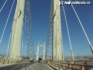 [P25] Spectaculosul New Bridge din Halkida.  » foto by Carmen Ion
 - 
<span class="allrVoted glyphicon glyphicon-heart hidden" id="av689623"></span>
<a class="m-l-10 hidden" id="sv689623" onclick="voting_Foto_DelVot(,689623,8175)" role="button">șterge vot <span class="glyphicon glyphicon-remove"></span></a>
<a id="v9689623" class=" c-red"  onclick="voting_Foto_SetVot(689623)" role="button"><span class="glyphicon glyphicon-heart-empty"></span> <b>LIKE</b> = Votează poza</a> <img class="hidden"  id="f689623W9" src="/imagini/loader.gif" border="0" /><span class="AjErrMes hidden" id="e689623ErM"></span>