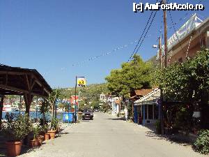 [P11] Agios Georgios şi faleza sa superbă.  » foto by Carmen Ion
 - 
<span class="allrVoted glyphicon glyphicon-heart hidden" id="av689845"></span>
<a class="m-l-10 hidden" id="sv689845" onclick="voting_Foto_DelVot(,689845,8175)" role="button">șterge vot <span class="glyphicon glyphicon-remove"></span></a>
<a id="v9689845" class=" c-red"  onclick="voting_Foto_SetVot(689845)" role="button"><span class="glyphicon glyphicon-heart-empty"></span> <b>LIKE</b> = Votează poza</a> <img class="hidden"  id="f689845W9" src="/imagini/loader.gif" border="0" /><span class="AjErrMes hidden" id="e689845ErM"></span>
