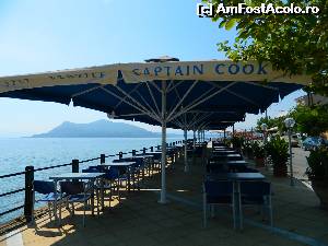 [P25] O taverna de-a lungul marii in Edipsos, la orele amiezii e pustie, ca toata statiunea, insula Evia » foto by ileanaxperta*
 - 
<span class="allrVoted glyphicon glyphicon-heart hidden" id="av542392"></span>
<a class="m-l-10 hidden" id="sv542392" onclick="voting_Foto_DelVot(,542392,8175)" role="button">șterge vot <span class="glyphicon glyphicon-remove"></span></a>
<a id="v9542392" class=" c-red"  onclick="voting_Foto_SetVot(542392)" role="button"><span class="glyphicon glyphicon-heart-empty"></span> <b>LIKE</b> = Votează poza</a> <img class="hidden"  id="f542392W9" src="/imagini/loader.gif" border="0" /><span class="AjErrMes hidden" id="e542392ErM"></span>