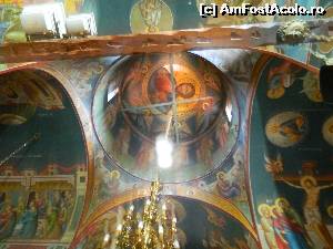 [P44] Cupola din interiorul bisericii SF. David, insula Evia » foto by ileanaxperta*
 - 
<span class="allrVoted glyphicon glyphicon-heart hidden" id="av542411"></span>
<a class="m-l-10 hidden" id="sv542411" onclick="voting_Foto_DelVot(,542411,8175)" role="button">șterge vot <span class="glyphicon glyphicon-remove"></span></a>
<a id="v9542411" class=" c-red"  onclick="voting_Foto_SetVot(542411)" role="button"><span class="glyphicon glyphicon-heart-empty"></span> <b>LIKE</b> = Votează poza</a> <img class="hidden"  id="f542411W9" src="/imagini/loader.gif" border="0" /><span class="AjErrMes hidden" id="e542411ErM"></span>