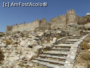 [P13] Castello Rosso şi scara de acces spre acesta » foto by irinad
 - 
<span class="allrVoted glyphicon glyphicon-heart hidden" id="av908917"></span>
<a class="m-l-10 hidden" id="sv908917" onclick="voting_Foto_DelVot(,908917,8175)" role="button">șterge vot <span class="glyphicon glyphicon-remove"></span></a>
<a id="v9908917" class=" c-red"  onclick="voting_Foto_SetVot(908917)" role="button"><span class="glyphicon glyphicon-heart-empty"></span> <b>LIKE</b> = Votează poza</a> <img class="hidden"  id="f908917W9" src="/imagini/loader.gif" border="0" /><span class="AjErrMes hidden" id="e908917ErM"></span>
