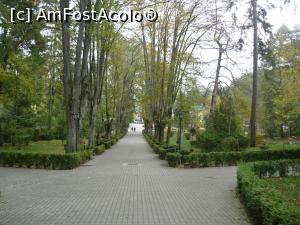 [P04] Parcul din statiune » foto by Nicu
 - 
<span class="allrVoted glyphicon glyphicon-heart hidden" id="av1036324"></span>
<a class="m-l-10 hidden" id="sv1036324" onclick="voting_Foto_DelVot(,1036324,8219)" role="button">șterge vot <span class="glyphicon glyphicon-remove"></span></a>
<a id="v91036324" class=" c-red"  onclick="voting_Foto_SetVot(1036324)" role="button"><span class="glyphicon glyphicon-heart-empty"></span> <b>LIKE</b> = Votează poza</a> <img class="hidden"  id="f1036324W9" src="/imagini/loader.gif" border="0" /><span class="AjErrMes hidden" id="e1036324ErM"></span>