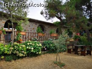 [P57] Terasa restaurantului din apropierea Mânăstirii Sf. Gheorghe » foto by crismis
 - 
<span class="allrVoted glyphicon glyphicon-heart hidden" id="av1163180"></span>
<a class="m-l-10 hidden" id="sv1163180" onclick="voting_Foto_DelVot(,1163180,8221)" role="button">șterge vot <span class="glyphicon glyphicon-remove"></span></a>
<a id="v91163180" class=" c-red"  onclick="voting_Foto_SetVot(1163180)" role="button"><span class="glyphicon glyphicon-heart-empty"></span> <b>LIKE</b> = Votează poza</a> <img class="hidden"  id="f1163180W9" src="/imagini/loader.gif" border="0" /><span class="AjErrMes hidden" id="e1163180ErM"></span>