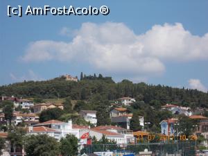 [P07] Heybeliada, insula dinainte de Büyükada.  » foto by elviramvio
 - 
<span class="allrVoted glyphicon glyphicon-heart hidden" id="av884225"></span>
<a class="m-l-10 hidden" id="sv884225" onclick="voting_Foto_DelVot(,884225,8221)" role="button">șterge vot <span class="glyphicon glyphicon-remove"></span></a>
<a id="v9884225" class=" c-red"  onclick="voting_Foto_SetVot(884225)" role="button"><span class="glyphicon glyphicon-heart-empty"></span> <b>LIKE</b> = Votează poza</a> <img class="hidden"  id="f884225W9" src="/imagini/loader.gif" border="0" /><span class="AjErrMes hidden" id="e884225ErM"></span>