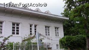 [P15] Vila din lemn in stil victorian.  » foto by ovidiuyepi
 - 
<span class="allrVoted glyphicon glyphicon-heart hidden" id="av753117"></span>
<a class="m-l-10 hidden" id="sv753117" onclick="voting_Foto_DelVot(,753117,8221)" role="button">șterge vot <span class="glyphicon glyphicon-remove"></span></a>
<a id="v9753117" class=" c-red"  onclick="voting_Foto_SetVot(753117)" role="button"><span class="glyphicon glyphicon-heart-empty"></span> <b>LIKE</b> = Votează poza</a> <img class="hidden"  id="f753117W9" src="/imagini/loader.gif" border="0" /><span class="AjErrMes hidden" id="e753117ErM"></span>