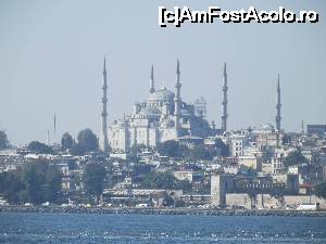 [P10] Moscheea Albastră are, după cum se observă, un minaret în reconstrucţie » foto by irinad
 - 
<span class="allrVoted glyphicon glyphicon-heart hidden" id="av694078"></span>
<a class="m-l-10 hidden" id="sv694078" onclick="voting_Foto_DelVot(,694078,8221)" role="button">șterge vot <span class="glyphicon glyphicon-remove"></span></a>
<a id="v9694078" class=" c-red"  onclick="voting_Foto_SetVot(694078)" role="button"><span class="glyphicon glyphicon-heart-empty"></span> <b>LIKE</b> = Votează poza</a> <img class="hidden"  id="f694078W9" src="/imagini/loader.gif" border="0" /><span class="AjErrMes hidden" id="e694078ErM"></span>