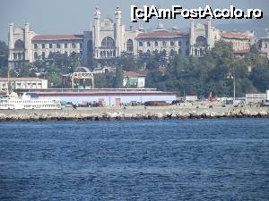 [P11] Pe partea asiatică, renumitul Spital Academic Militar Haydarpaşa » foto by irinad
 - 
<span class="allrVoted glyphicon glyphicon-heart hidden" id="av694079"></span>
<a class="m-l-10 hidden" id="sv694079" onclick="voting_Foto_DelVot(,694079,8221)" role="button">șterge vot <span class="glyphicon glyphicon-remove"></span></a>
<a id="v9694079" class=" c-red"  onclick="voting_Foto_SetVot(694079)" role="button"><span class="glyphicon glyphicon-heart-empty"></span> <b>LIKE</b> = Votează poza</a> <img class="hidden"  id="f694079W9" src="/imagini/loader.gif" border="0" /><span class="AjErrMes hidden" id="e694079ErM"></span>