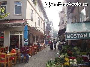 [P26] O străduţă laterală din Büyükada » foto by irinad
 - 
<span class="allrVoted glyphicon glyphicon-heart hidden" id="av694094"></span>
<a class="m-l-10 hidden" id="sv694094" onclick="voting_Foto_DelVot(,694094,8221)" role="button">șterge vot <span class="glyphicon glyphicon-remove"></span></a>
<a id="v9694094" class=" c-red"  onclick="voting_Foto_SetVot(694094)" role="button"><span class="glyphicon glyphicon-heart-empty"></span> <b>LIKE</b> = Votează poza</a> <img class="hidden"  id="f694094W9" src="/imagini/loader.gif" border="0" /><span class="AjErrMes hidden" id="e694094ErM"></span>