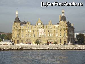 [P31] Gara Haydarpaşa de pe malul asiatic al Istanbulului » foto by irinad
 - 
<span class="allrVoted glyphicon glyphicon-heart hidden" id="av694099"></span>
<a class="m-l-10 hidden" id="sv694099" onclick="voting_Foto_DelVot(,694099,8221)" role="button">șterge vot <span class="glyphicon glyphicon-remove"></span></a>
<a id="v9694099" class=" c-red"  onclick="voting_Foto_SetVot(694099)" role="button"><span class="glyphicon glyphicon-heart-empty"></span> <b>LIKE</b> = Votează poza</a> <img class="hidden"  id="f694099W9" src="/imagini/loader.gif" border="0" /><span class="AjErrMes hidden" id="e694099ErM"></span>