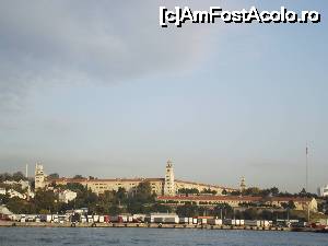 [P68] Spitalul Academic Militar Haydarpaşa de pe partea asiatică » foto by irinad
 - 
<span class="allrVoted glyphicon glyphicon-heart hidden" id="av694136"></span>
<a class="m-l-10 hidden" id="sv694136" onclick="voting_Foto_DelVot(,694136,8221)" role="button">șterge vot <span class="glyphicon glyphicon-remove"></span></a>
<a id="v9694136" class=" c-red"  onclick="voting_Foto_SetVot(694136)" role="button"><span class="glyphicon glyphicon-heart-empty"></span> <b>LIKE</b> = Votează poza</a> <img class="hidden"  id="f694136W9" src="/imagini/loader.gif" border="0" /><span class="AjErrMes hidden" id="e694136ErM"></span>