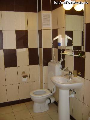 [P06] Hotel Andaluzia, Giurgiu » foto by biancuta
 - 
<span class="allrVoted glyphicon glyphicon-heart hidden" id="av522063"></span>
<a class="m-l-10 hidden" id="sv522063" onclick="voting_Foto_DelVot(,522063,8241)" role="button">șterge vot <span class="glyphicon glyphicon-remove"></span></a>
<a id="v9522063" class=" c-red"  onclick="voting_Foto_SetVot(522063)" role="button"><span class="glyphicon glyphicon-heart-empty"></span> <b>LIKE</b> = Votează poza</a> <img class="hidden"  id="f522063W9" src="/imagini/loader.gif" border="0" /><span class="AjErrMes hidden" id="e522063ErM"></span>