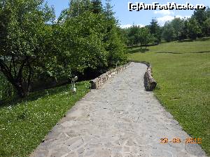 [P14] Lac de Verde - Golf & Leisure Resort. Aleile au borduri de beton camuflate cu lemn.  » foto by iulianic
 - 
<span class="allrVoted glyphicon glyphicon-heart hidden" id="av622626"></span>
<a class="m-l-10 hidden" id="sv622626" onclick="voting_Foto_DelVot(,622626,8246)" role="button">șterge vot <span class="glyphicon glyphicon-remove"></span></a>
<a id="v9622626" class=" c-red"  onclick="voting_Foto_SetVot(622626)" role="button"><span class="glyphicon glyphicon-heart-empty"></span> <b>LIKE</b> = Votează poza</a> <img class="hidden"  id="f622626W9" src="/imagini/loader.gif" border="0" /><span class="AjErrMes hidden" id="e622626ErM"></span>