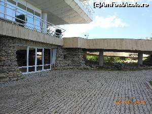 [P29] Lac de Verde - Golf & Leisure Resort. Club House, intrarea la fitness.  » foto by iulianic
 - 
<span class="allrVoted glyphicon glyphicon-heart hidden" id="av622641"></span>
<a class="m-l-10 hidden" id="sv622641" onclick="voting_Foto_DelVot(,622641,8246)" role="button">șterge vot <span class="glyphicon glyphicon-remove"></span></a>
<a id="v9622641" class=" c-red"  onclick="voting_Foto_SetVot(622641)" role="button"><span class="glyphicon glyphicon-heart-empty"></span> <b>LIKE</b> = Votează poza</a> <img class="hidden"  id="f622641W9" src="/imagini/loader.gif" border="0" /><span class="AjErrMes hidden" id="e622641ErM"></span>