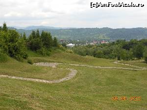 [P92] Lac de Verde - Golf & Leisure Resort. Breaza, Club House şi aleea spre Hole 5.  » foto by iulianic
 - 
<span class="allrVoted glyphicon glyphicon-heart hidden" id="av622876"></span>
<a class="m-l-10 hidden" id="sv622876" onclick="voting_Foto_DelVot(,622876,8246)" role="button">șterge vot <span class="glyphicon glyphicon-remove"></span></a>
<a id="v9622876" class=" c-red"  onclick="voting_Foto_SetVot(622876)" role="button"><span class="glyphicon glyphicon-heart-empty"></span> <b>LIKE</b> = Votează poza</a> <img class="hidden"  id="f622876W9" src="/imagini/loader.gif" border="0" /><span class="AjErrMes hidden" id="e622876ErM"></span>