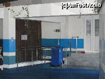 [P19] Iesirea spre vestiare si sala de fitness » foto by dananecula*
 - 
<span class="allrVoted glyphicon glyphicon-heart hidden" id="av256157"></span>
<a class="m-l-10 hidden" id="sv256157" onclick="voting_Foto_DelVot(,256157,8246)" role="button">șterge vot <span class="glyphicon glyphicon-remove"></span></a>
<a id="v9256157" class=" c-red"  onclick="voting_Foto_SetVot(256157)" role="button"><span class="glyphicon glyphicon-heart-empty"></span> <b>LIKE</b> = Votează poza</a> <img class="hidden"  id="f256157W9" src="/imagini/loader.gif" border="0" /><span class="AjErrMes hidden" id="e256157ErM"></span>