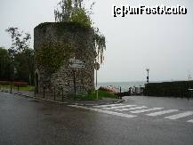 [P08] Thonon les Bains
Coborîrea spre portul turistic » foto by Nicu
 - 
<span class="allrVoted glyphicon glyphicon-heart hidden" id="av177647"></span>
<a class="m-l-10 hidden" id="sv177647" onclick="voting_Foto_DelVot(,177647,8282)" role="button">șterge vot <span class="glyphicon glyphicon-remove"></span></a>
<a id="v9177647" class=" c-red"  onclick="voting_Foto_SetVot(177647)" role="button"><span class="glyphicon glyphicon-heart-empty"></span> <b>LIKE</b> = Votează poza</a> <img class="hidden"  id="f177647W9" src="/imagini/loader.gif" border="0" /><span class="AjErrMes hidden" id="e177647ErM"></span>