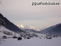 [P13] Valea Stubai la ceas de dimineata » foto by TORA INGRID
 - 
<span class="allrVoted glyphicon glyphicon-heart hidden" id="av177883"></span>
<a class="m-l-10 hidden" id="sv177883" onclick="voting_Foto_DelVot(,177883,8289)" role="button">șterge vot <span class="glyphicon glyphicon-remove"></span></a>
<a id="v9177883" class=" c-red"  onclick="voting_Foto_SetVot(177883)" role="button"><span class="glyphicon glyphicon-heart-empty"></span> <b>LIKE</b> = Votează poza</a> <img class="hidden"  id="f177883W9" src="/imagini/loader.gif" border="0" /><span class="AjErrMes hidden" id="e177883ErM"></span>
