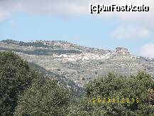 [P01] Localitatea ARES văzută de la distanţă. Se află aproape de vîrful muntelui Mola d'Ares, la altitudinea de 1.148 m » foto by bose
 - 
<span class="allrVoted glyphicon glyphicon-heart hidden" id="av178374"></span>
<a class="m-l-10 hidden" id="sv178374" onclick="voting_Foto_DelVot(,178374,8303)" role="button">șterge vot <span class="glyphicon glyphicon-remove"></span></a>
<a id="v9178374" class=" c-red"  onclick="voting_Foto_SetVot(178374)" role="button"><span class="glyphicon glyphicon-heart-empty"></span> <b>LIKE</b> = Votează poza</a> <img class="hidden"  id="f178374W9" src="/imagini/loader.gif" border="0" /><span class="AjErrMes hidden" id="e178374ErM"></span>
