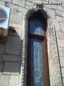 [P49] Giurgiu - Schitul Sf. Nicolae, ancadramentul ferestrelor.  » foto by iulianic
 - 
<span class="allrVoted glyphicon glyphicon-heart hidden" id="av413261"></span>
<a class="m-l-10 hidden" id="sv413261" onclick="voting_Foto_DelVot(,413261,8317)" role="button">șterge vot <span class="glyphicon glyphicon-remove"></span></a>
<a id="v9413261" class=" c-red"  onclick="voting_Foto_SetVot(413261)" role="button"><span class="glyphicon glyphicon-heart-empty"></span> <b>LIKE</b> = Votează poza</a> <img class="hidden"  id="f413261W9" src="/imagini/loader.gif" border="0" /><span class="AjErrMes hidden" id="e413261ErM"></span>