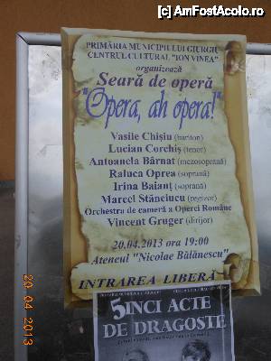 [P48] Giurgiu - Ateneul Nicolae Bălănescu, programul zilei afişat la intrare.  » foto by iulianic
 - 
<span class="allrVoted glyphicon glyphicon-heart hidden" id="av413669"></span>
<a class="m-l-10 hidden" id="sv413669" onclick="voting_Foto_DelVot(,413669,8317)" role="button">șterge vot <span class="glyphicon glyphicon-remove"></span></a>
<a id="v9413669" class=" c-red"  onclick="voting_Foto_SetVot(413669)" role="button"><span class="glyphicon glyphicon-heart-empty"></span> <b>LIKE</b> = Votează poza</a> <img class="hidden"  id="f413669W9" src="/imagini/loader.gif" border="0" /><span class="AjErrMes hidden" id="e413669ErM"></span>