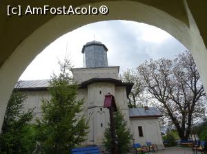 [P06] Biserica „Adormirea Maicii Domnului” din Dobreni, ctitorie a domnului Constantin Șerban. » foto by tata123 🔱
 - 
<span class="allrVoted glyphicon glyphicon-heart hidden" id="av1305588"></span>
<a class="m-l-10 hidden" id="sv1305588" onclick="voting_Foto_DelVot(,1305588,8317)" role="button">șterge vot <span class="glyphicon glyphicon-remove"></span></a>
<a id="v91305588" class=" c-red"  onclick="voting_Foto_SetVot(1305588)" role="button"><span class="glyphicon glyphicon-heart-empty"></span> <b>LIKE</b> = Votează poza</a> <img class="hidden"  id="f1305588W9" src="/imagini/loader.gif" border="0" /><span class="AjErrMes hidden" id="e1305588ErM"></span>