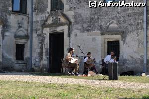 [P20] Formația de muzică medievală care a susținut concertul. » foto by tata123 🔱
 - 
<span class="allrVoted glyphicon glyphicon-heart hidden" id="av635073"></span>
<a class="m-l-10 hidden" id="sv635073" onclick="voting_Foto_DelVot(,635073,8317)" role="button">șterge vot <span class="glyphicon glyphicon-remove"></span></a>
<a id="v9635073" class=" c-red"  onclick="voting_Foto_SetVot(635073)" role="button"><span class="glyphicon glyphicon-heart-empty"></span> <b>LIKE</b> = Votează poza</a> <img class="hidden"  id="f635073W9" src="/imagini/loader.gif" border="0" /><span class="AjErrMes hidden" id="e635073ErM"></span>