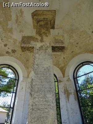[P04] Crucea comemorativă are circa 3 m înălțime și a fost ridicată în anul 1682.  » foto by tata123 🔱
 - 
<span class="allrVoted glyphicon glyphicon-heart hidden" id="av1021312"></span>
<a class="m-l-10 hidden" id="sv1021312" onclick="voting_Foto_DelVot(,1021312,8317)" role="button">șterge vot <span class="glyphicon glyphicon-remove"></span></a>
<a id="v91021312" class=" c-red"  onclick="voting_Foto_SetVot(1021312)" role="button"><span class="glyphicon glyphicon-heart-empty"></span> <b>LIKE</b> = Votează poza</a> <img class="hidden"  id="f1021312W9" src="/imagini/loader.gif" border="0" /><span class="AjErrMes hidden" id="e1021312ErM"></span>