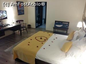 [P09] Grand Hotel Sofianu - camera romantică » foto by Dragoș_MD
 - 
<span class="allrVoted glyphicon glyphicon-heart hidden" id="av946277"></span>
<a class="m-l-10 hidden" id="sv946277" onclick="voting_Foto_DelVot(,946277,8327)" role="button">șterge vot <span class="glyphicon glyphicon-remove"></span></a>
<a id="v9946277" class=" c-red"  onclick="voting_Foto_SetVot(946277)" role="button"><span class="glyphicon glyphicon-heart-empty"></span> <b>LIKE</b> = Votează poza</a> <img class="hidden"  id="f946277W9" src="/imagini/loader.gif" border="0" /><span class="AjErrMes hidden" id="e946277ErM"></span>