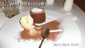 [P34] Grand Hotel Sofianu, Râmnicu Vâlcea, restaurantul Four Seasons, lava cake » foto by ungureanica
 - 
<span class="allrVoted glyphicon glyphicon-heart hidden" id="av1029068"></span>
<a class="m-l-10 hidden" id="sv1029068" onclick="voting_Foto_DelVot(,1029068,8327)" role="button">șterge vot <span class="glyphicon glyphicon-remove"></span></a>
<a id="v91029068" class=" c-red"  onclick="voting_Foto_SetVot(1029068)" role="button"><span class="glyphicon glyphicon-heart-empty"></span> <b>LIKE</b> = Votează poza</a> <img class="hidden"  id="f1029068W9" src="/imagini/loader.gif" border="0" /><span class="AjErrMes hidden" id="e1029068ErM"></span>