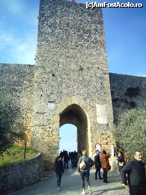 [P19] Poarta Florentina de la cetatea Monteriggioni » foto by claudiu 71
 - 
<span class="allrVoted glyphicon glyphicon-heart hidden" id="av701018"></span>
<a class="m-l-10 hidden" id="sv701018" onclick="voting_Foto_DelVot(,701018,8341)" role="button">șterge vot <span class="glyphicon glyphicon-remove"></span></a>
<a id="v9701018" class=" c-red"  onclick="voting_Foto_SetVot(701018)" role="button"><span class="glyphicon glyphicon-heart-empty"></span> <b>LIKE</b> = Votează poza</a> <img class="hidden"  id="f701018W9" src="/imagini/loader.gif" border="0" /><span class="AjErrMes hidden" id="e701018ErM"></span>