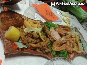 [P02] Platou cu mix de fructe de mare - calamr, scoici, creveti » foto by riv 4
 - 
<span class="allrVoted glyphicon glyphicon-heart hidden" id="av434300"></span>
<a class="m-l-10 hidden" id="sv434300" onclick="voting_Foto_DelVot(,434300,8364)" role="button">șterge vot <span class="glyphicon glyphicon-remove"></span></a>
<a id="v9434300" class=" c-red"  onclick="voting_Foto_SetVot(434300)" role="button"><span class="glyphicon glyphicon-heart-empty"></span> <b>LIKE</b> = Votează poza</a> <img class="hidden"  id="f434300W9" src="/imagini/loader.gif" border="0" /><span class="AjErrMes hidden" id="e434300ErM"></span>