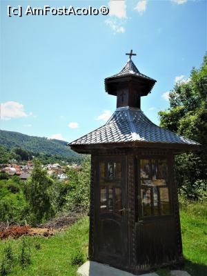[P02] Troița din apropierea porții de acces. » foto by tata123 🔱
 - 
<span class="allrVoted glyphicon glyphicon-heart hidden" id="av1330158"></span>
<a class="m-l-10 hidden" id="sv1330158" onclick="voting_Foto_DelVot(,1330158,8368)" role="button">șterge vot <span class="glyphicon glyphicon-remove"></span></a>
<a id="v91330158" class=" c-red"  onclick="voting_Foto_SetVot(1330158)" role="button"><span class="glyphicon glyphicon-heart-empty"></span> <b>LIKE</b> = Votează poza</a> <img class="hidden"  id="f1330158W9" src="/imagini/loader.gif" border="0" /><span class="AjErrMes hidden" id="e1330158ErM"></span>