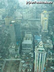 [P12] Hotelul Baiyoke (primul dreapta jos) » foto by geop
 - 
<span class="allrVoted glyphicon glyphicon-heart hidden" id="av180625"></span>
<a class="m-l-10 hidden" id="sv180625" onclick="voting_Foto_DelVot(,180625,8370)" role="button">șterge vot <span class="glyphicon glyphicon-remove"></span></a>
<a id="v9180625" class=" c-red"  onclick="voting_Foto_SetVot(180625)" role="button"><span class="glyphicon glyphicon-heart-empty"></span> <b>LIKE</b> = Votează poza</a> <img class="hidden"  id="f180625W9" src="/imagini/loader.gif" border="0" /><span class="AjErrMes hidden" id="e180625ErM"></span>