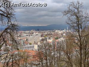 [P21] Vedere spre oraș din dreptul castelului » foto by crismis
 - 
<span class="allrVoted glyphicon glyphicon-heart hidden" id="av1371086"></span>
<a class="m-l-10 hidden" id="sv1371086" onclick="voting_Foto_DelVot(,1371086,8382)" role="button">șterge vot <span class="glyphicon glyphicon-remove"></span></a>
<a id="v91371086" class=" c-red"  onclick="voting_Foto_SetVot(1371086)" role="button"><span class="glyphicon glyphicon-heart-empty"></span> <b>LIKE</b> = Votează poza</a> <img class="hidden"  id="f1371086W9" src="/imagini/loader.gif" border="0" /><span class="AjErrMes hidden" id="e1371086ErM"></span>