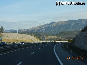 [P03] Prin Slovenia spre Pestra Postojna si spre capitala tarii Ljubljana » foto by Diaura*
 - 
<span class="allrVoted glyphicon glyphicon-heart hidden" id="av388244"></span>
<a class="m-l-10 hidden" id="sv388244" onclick="voting_Foto_DelVot(,388244,8382)" role="button">șterge vot <span class="glyphicon glyphicon-remove"></span></a>
<a id="v9388244" class=" c-red"  onclick="voting_Foto_SetVot(388244)" role="button"><span class="glyphicon glyphicon-heart-empty"></span> <b>LIKE</b> = Votează poza</a> <img class="hidden"  id="f388244W9" src="/imagini/loader.gif" border="0" /><span class="AjErrMes hidden" id="e388244ErM"></span>