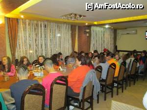 [P01] Grupul nostru de la Tecuci, in asteptarea cinei.  » foto by cristianstanila
 - 
<span class="allrVoted glyphicon glyphicon-heart hidden" id="av411216"></span>
<a class="m-l-10 hidden" id="sv411216" onclick="voting_Foto_DelVot(,411216,8394)" role="button">șterge vot <span class="glyphicon glyphicon-remove"></span></a>
<a id="v9411216" class=" c-red"  onclick="voting_Foto_SetVot(411216)" role="button"><span class="glyphicon glyphicon-heart-empty"></span> <b>LIKE</b> = Votează poza</a> <img class="hidden"  id="f411216W9" src="/imagini/loader.gif" border="0" /><span class="AjErrMes hidden" id="e411216ErM"></span>
