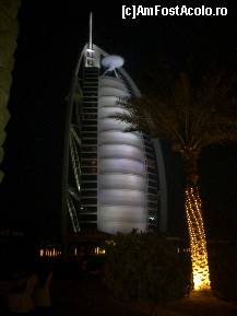 [P12] Burj al Arab noaptea » foto by eduardradupaul*
 - 
<span class="allrVoted glyphicon glyphicon-heart hidden" id="av181115"></span>
<a class="m-l-10 hidden" id="sv181115" onclick="voting_Foto_DelVot(,181115,8397)" role="button">șterge vot <span class="glyphicon glyphicon-remove"></span></a>
<a id="v9181115" class=" c-red"  onclick="voting_Foto_SetVot(181115)" role="button"><span class="glyphicon glyphicon-heart-empty"></span> <b>LIKE</b> = Votează poza</a> <img class="hidden"  id="f181115W9" src="/imagini/loader.gif" border="0" /><span class="AjErrMes hidden" id="e181115ErM"></span>
